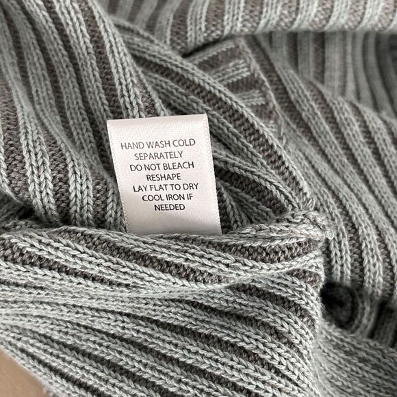 Andrea Jovine Women’s Cardigan Sweater Size M Knit Blue Oversized Round Neck - Picture 10 of 10